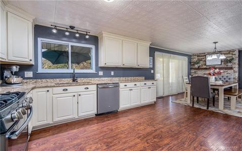 4014 Eckworth Dr, Bellbrook, OH 45305 photo 6