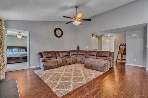 1735 Eagle Ct, Fairborn, OH 45324 photo 5