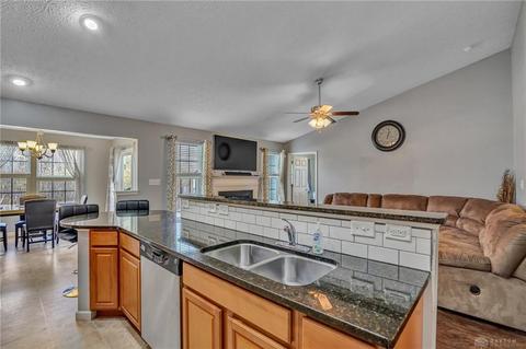 1735 Eagle Ct, Fairborn, OH 45324 photo 10