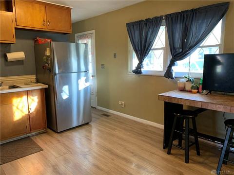 1433 Marinette Dr, Springfield, OH 45503 photo 9