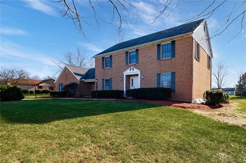 4723 Echo Hills Ave, Springfield, OH 45502 photo 2
