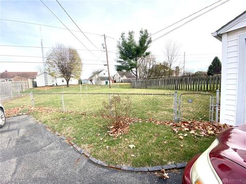 2217 Harshman Blvd, Springfield, OH 45504 photo 5