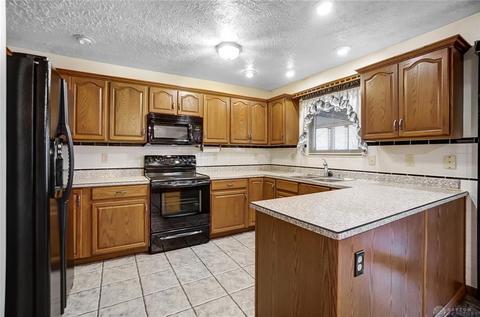 751 Old Harshman Rd, Riverside, OH 45431 photo 8