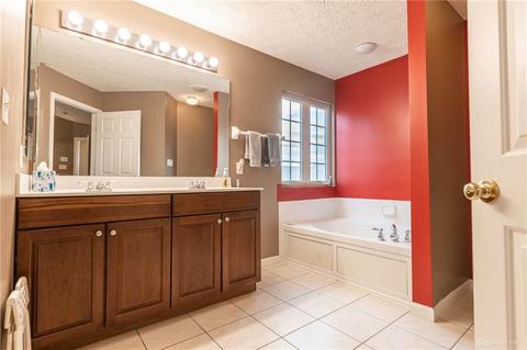 423 Stanton Dr, Springboro, OH 45066 photo 41
