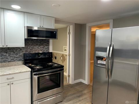 6775 Maple Dr, Franklin, OH 45005 photo 9