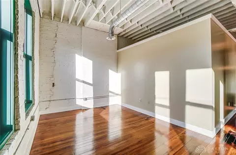 38 W High St #2A, Springfield, OH 45502 photo 9