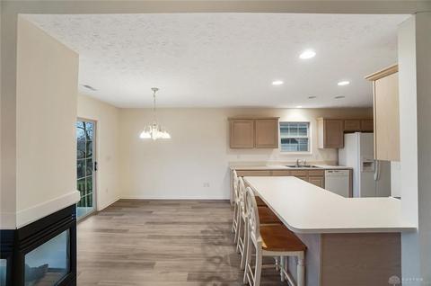20 Kitty Hawk Dr, Springboro, OH 45066 photo 9