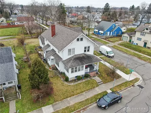 402 S Douglas Ave, Springfield, OH 45505 photo 1