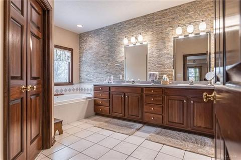 431 Timberleaf Dr, Beavercreek, OH 45430 photo 31