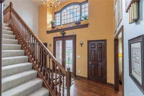 431 Timberleaf Dr, Beavercreek, OH 45430 photo 2
