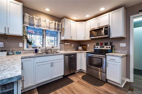302 Walnut St, Spring Valley, OH 45370 photo 10