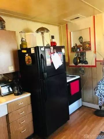 1612 Mansfield Ave, Springfield, OH 45505 photo 2