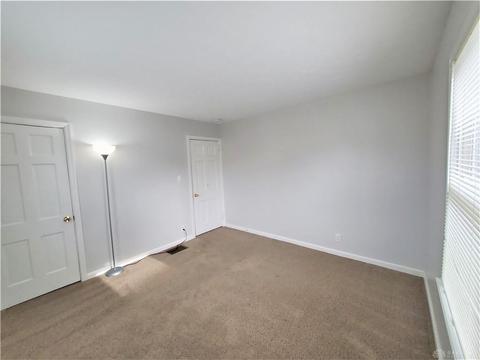 1973 E Bataan Dr, Dayton, OH 45420 photo 17