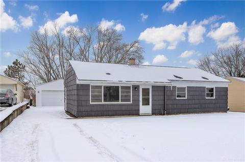 140 E Doris Dr, Fairborn, OH 45324 photo 1