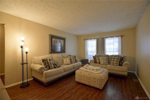 280 Cedar Hill Ln, Springboro, OH 45066 photo 4