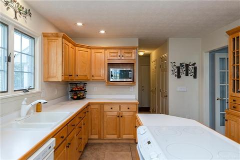 856 Oaknoll Dr, Springboro, OH 45066 photo 19