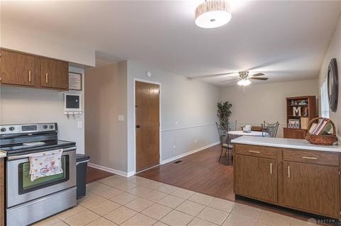 110 Pinecone Dr, Springboro, OH 45066 photo 13