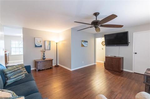 110 Pinecone Dr, Springboro, OH 45066 photo 5