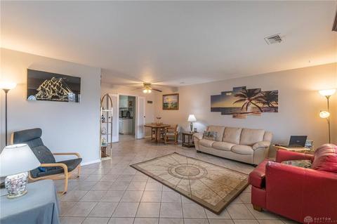 1150 Benedict Ct, Cincinnati, OH 45246 photo 4