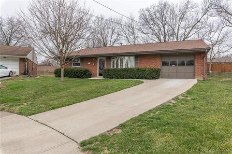 1150 Benedict Ct, Cincinnati, OH 45246 photo 2