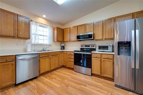 219 Deershadow Rd, Maineville, OH 45039 photo 8