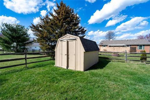 219 Deershadow Rd, Maineville, OH 45039 photo 24