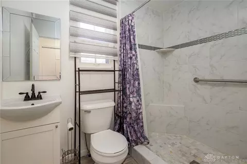 166 S Main St, Centerville, OH 45458 photo 17