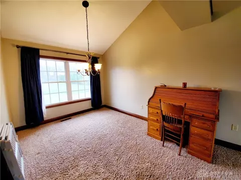 5825 Willow Chase Cir, Springfield, OH 45502 photo 9