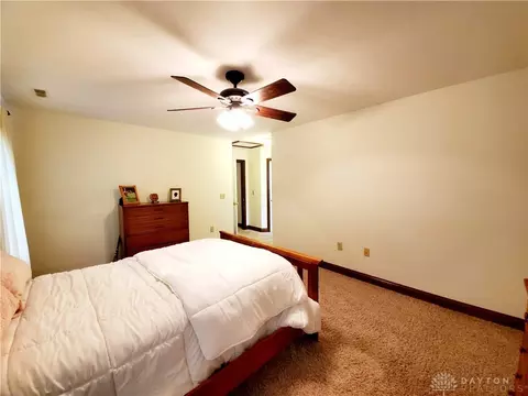 5825 Willow Chase Cir, Springfield, OH 45502 photo 33