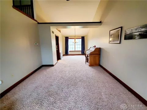 5825 Willow Chase Cir, Springfield, OH 45502 photo 7