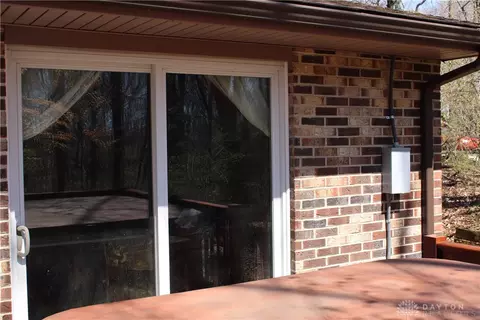 8951 Deep Forest Ln, Dayton, OH 45458 photo 39