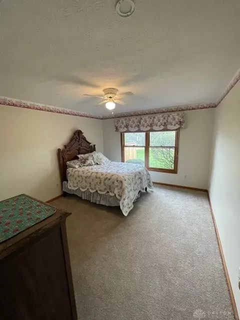 3130 Lakeview Ct, Springfield, OH 45503 photo 10