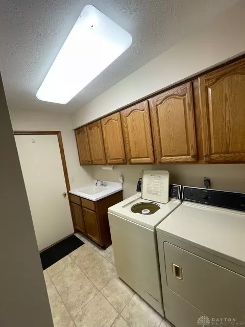 3130 Lakeview Ct, Springfield, OH 45503 photo 17