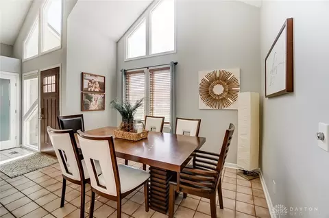 556 Highpoint Dr, Springboro, OH 45066 photo 7