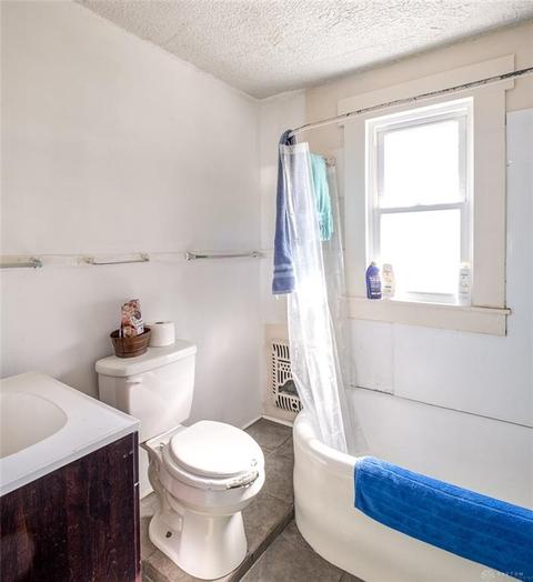 918-920 S Lowry Ave, Springfield, OH 45506 photo 6