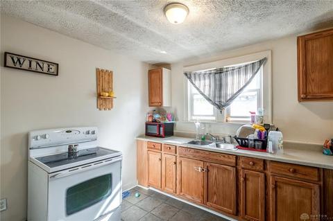 918-920 S Lowry Ave, Springfield, OH 45506 photo 12