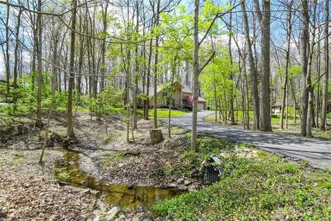 477 Aberfelda Dr, Springfield, OH 45504 photo 3