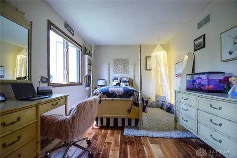 477 Aberfelda Dr, Springfield, OH 45504 photo 35
