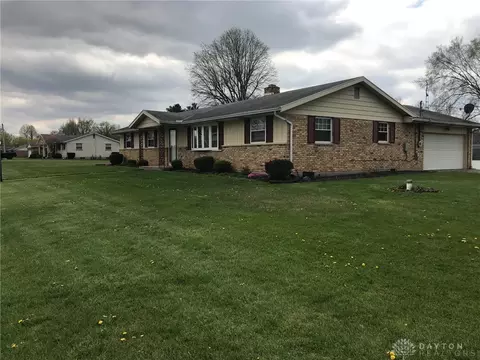 1833 Perkins Dr, Springfield, OH 45505 photo 5