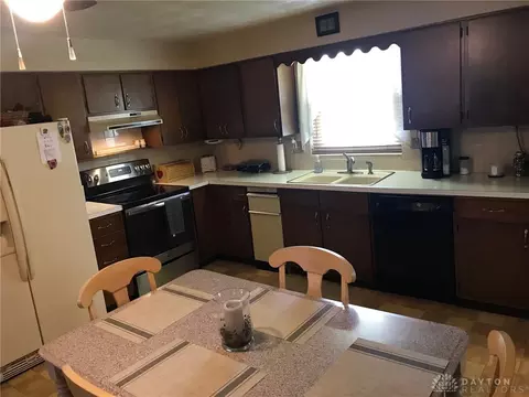 1833 Perkins Dr, Springfield, OH 45505 photo 10