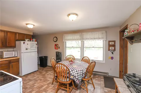 8060 Springfield Jamestown Rd, Springfield, OH 45502 photo 11