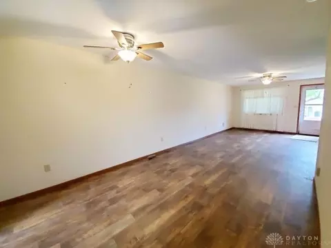 4563 Reno Ln, Springfield, OH 45503 photo 9