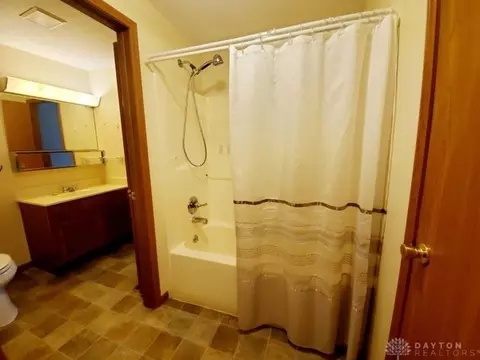 4563 Reno Ln, Springfield, OH 45503 photo 22