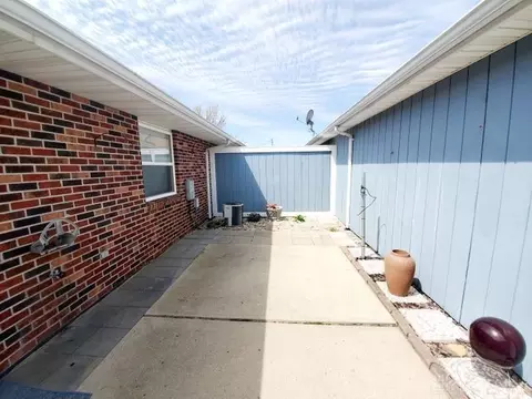 4563 Reno Ln, Springfield, OH 45503 photo 17