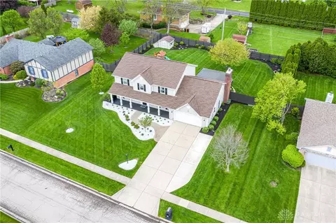 3933 Eagle Point Dr, Beavercreek, OH 45430 photo 53