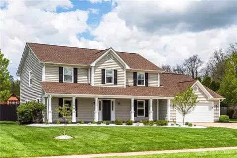 3933 Eagle Point Dr, Beavercreek, OH 45430 photo 2