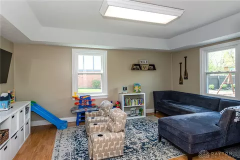 3933 Eagle Point Dr, Beavercreek, OH 45430 photo 17