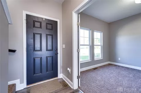 7075 Berringer Ct, Maineville, OH 45039 photo 5