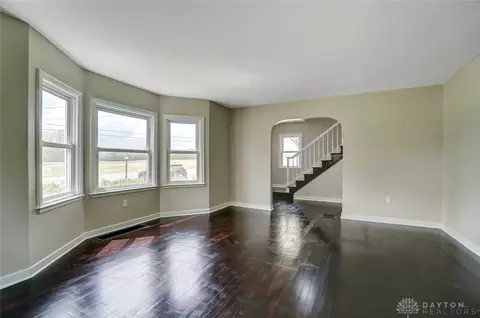 2236 S Burnett Rd, Springfield, OH 45505 photo 7