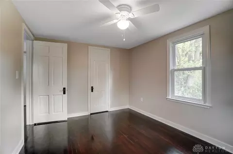 2236 S Burnett Rd, Springfield, OH 45505 photo 21